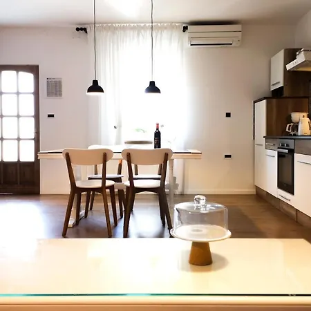 Апартаменти Pretty Little Thing Called Teranino