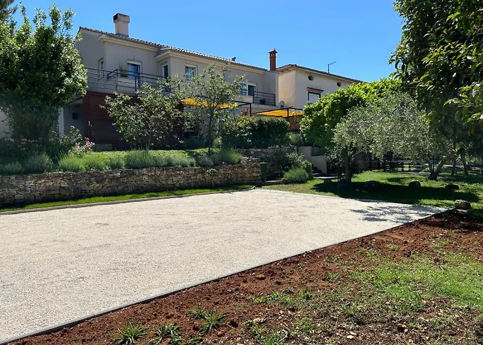 Pretty Little Thing Called Teranino Apartment Pula